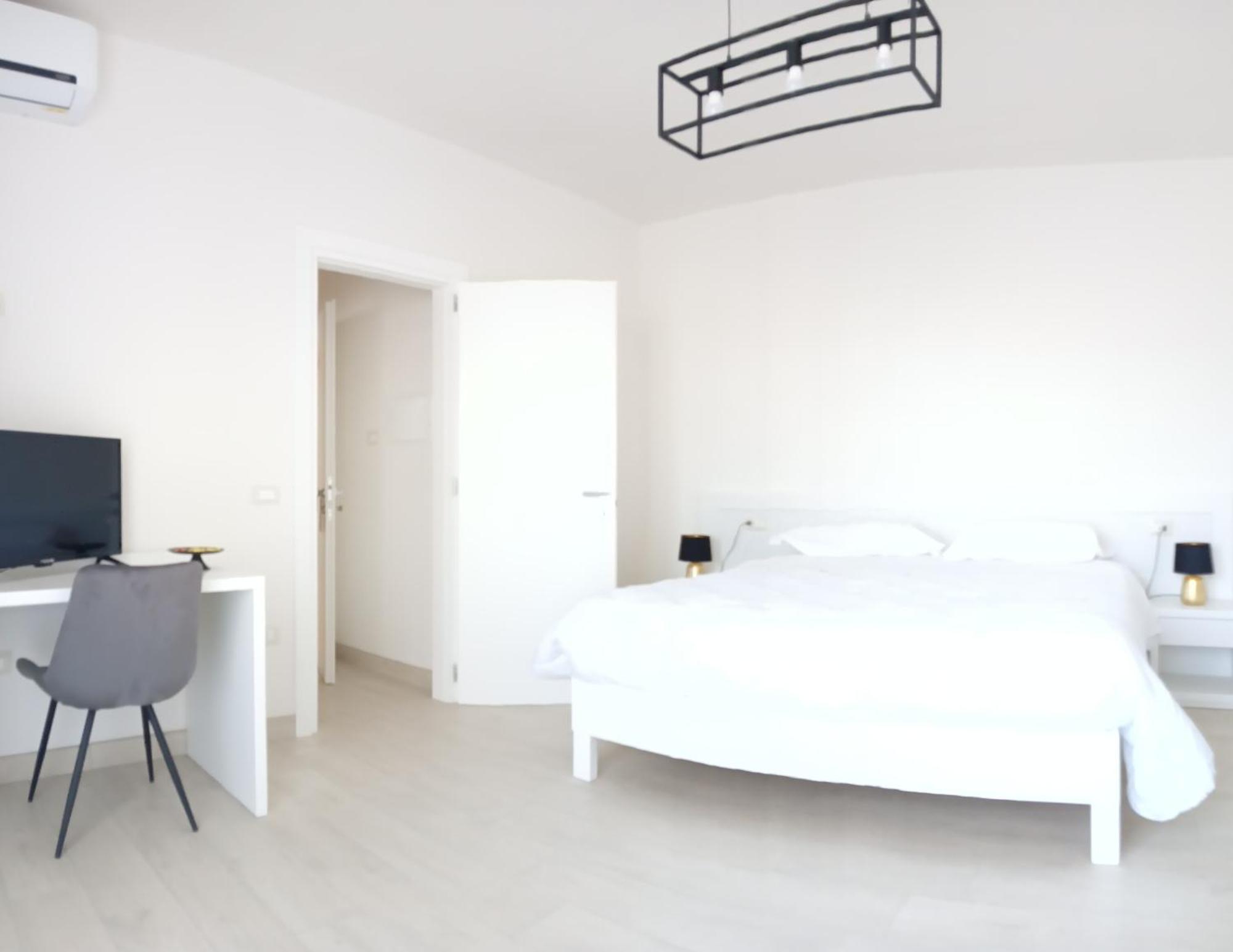 Mya Luxury Rooms And Wellness Мелендуньо Екстер'єр фото