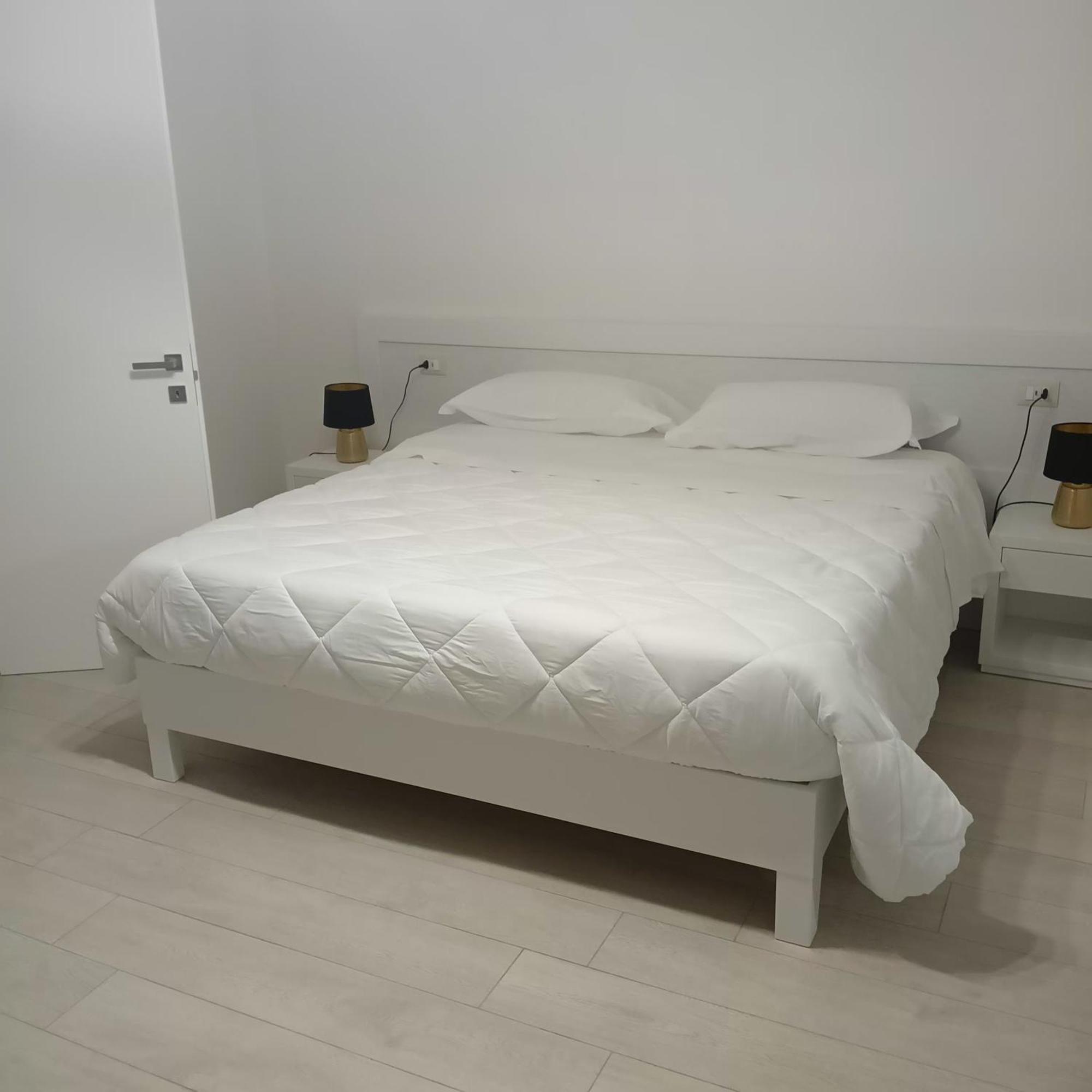 Mya Luxury Rooms And Wellness Мелендуньо Екстер'єр фото